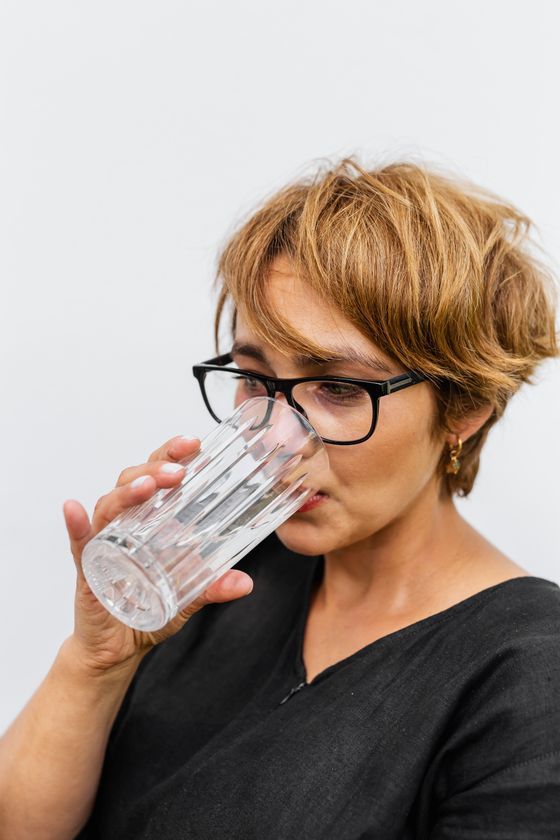 水